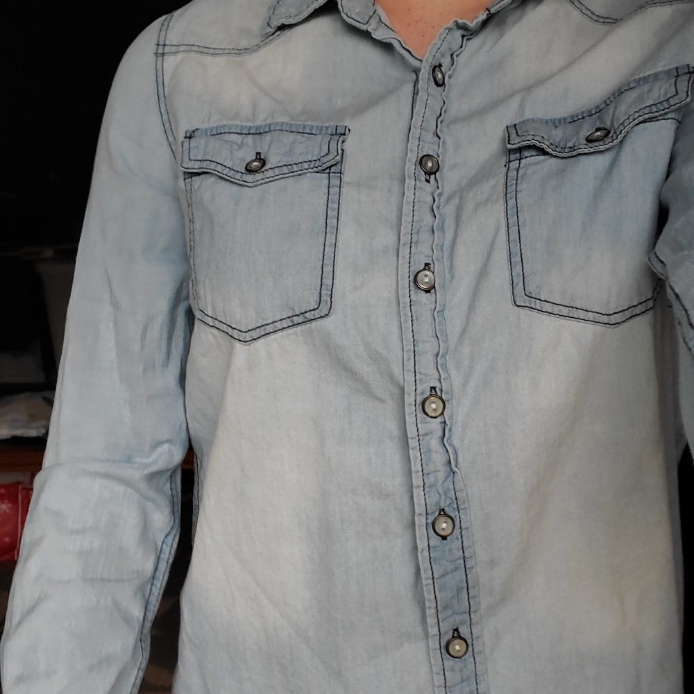 Button Up Denim Long Sleeved Shirt